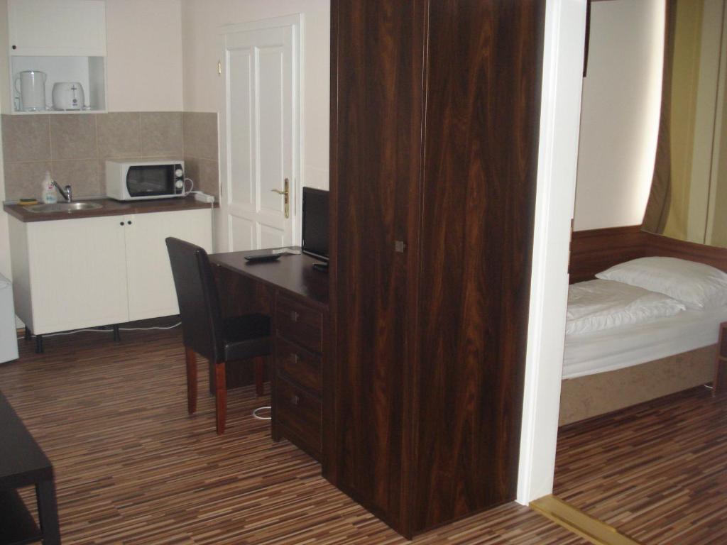 Promenade Panzio Bed & Breakfast Miskolc Room photo