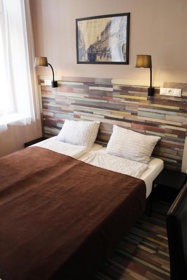 Promenade Panzio Bed & Breakfast Miskolc Exterior photo